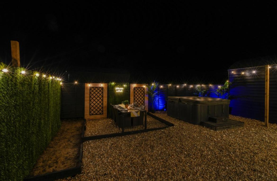 The Lodge At The Outside Inn Mountfield Exterior foto