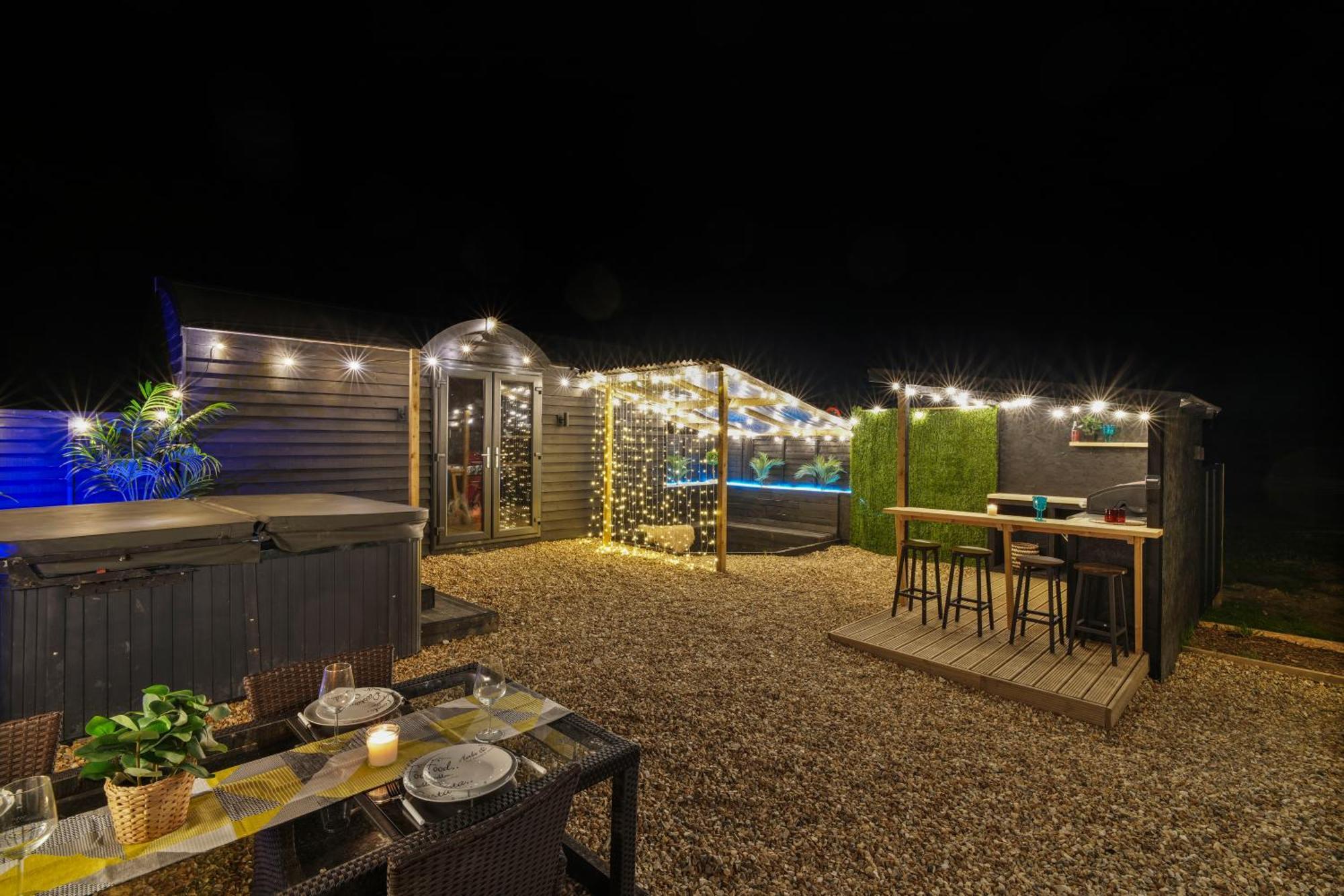 The Lodge At The Outside Inn Mountfield Exterior foto